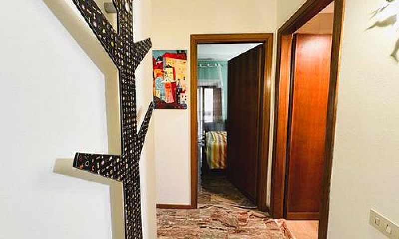 Bel Appartamento In ...