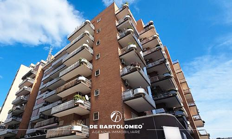 Quadrilocale In Via ...