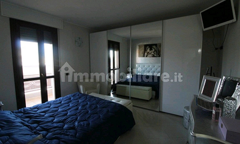 Appartamento Con Att...