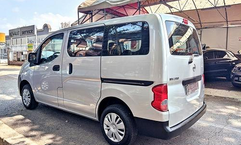 Nissan Evalia Nv 200...