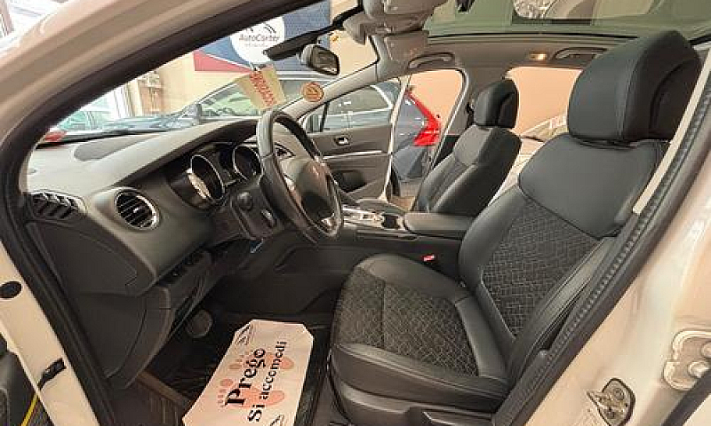 Peugeot 3008 1.6 Hdi...