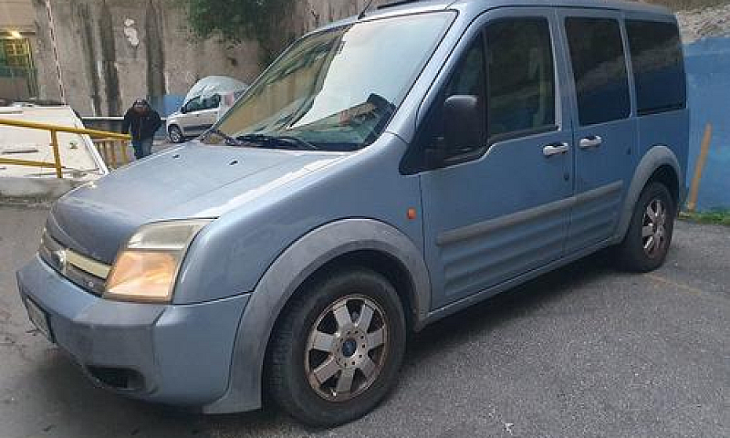Ford Tourneo Connect...