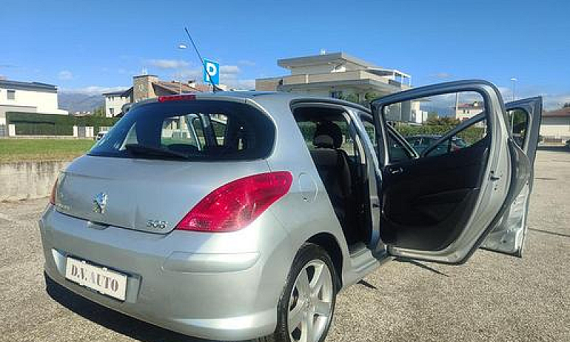 Peugeot 308 1.6 Benz...