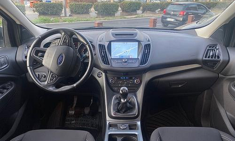 Ford Kuga 1.5 Tdci 1...