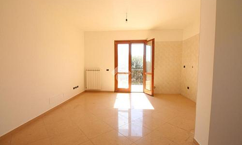 3 Locali A Petacciat...