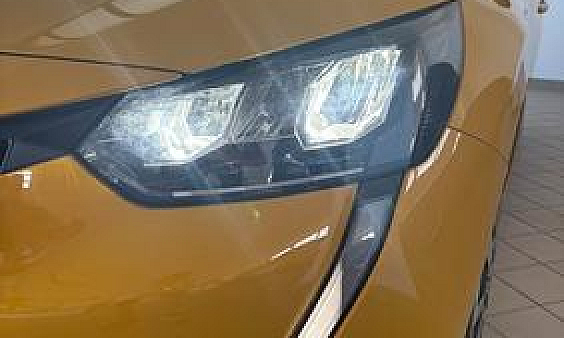Peugeot 208 Puretech...