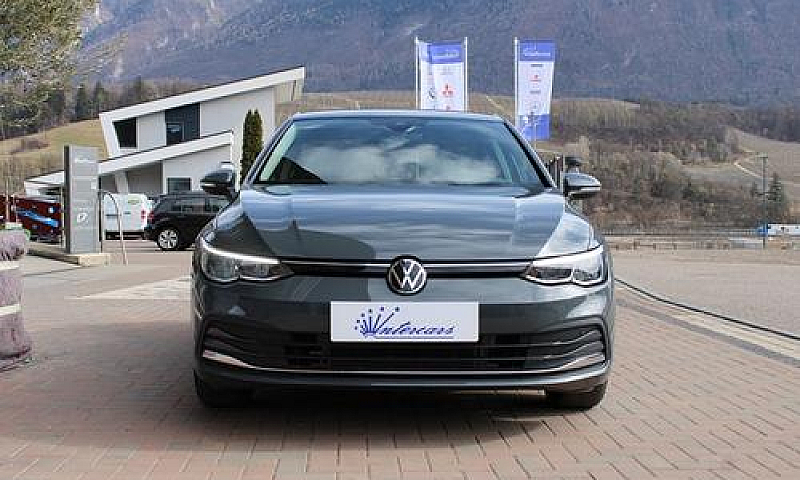 Volkswagen Golf 2.0T...