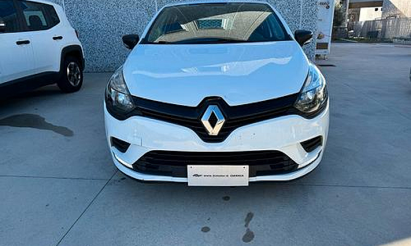 Renault Clio 1.5 Dci...