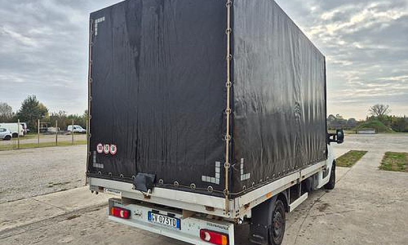 Renault Master 2.3 D...