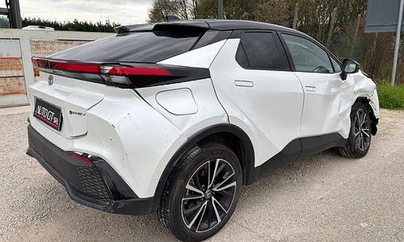 Toyota C-Hr 2.0 Phev...