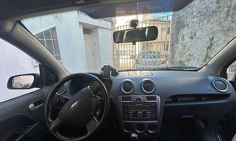 Ford Fusion ...