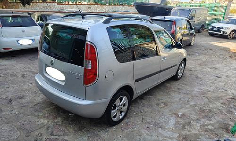 Skoda Roomster 1.4 T...