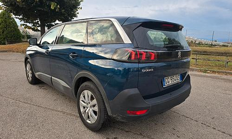 Peugeot 5008 Bluehdi...