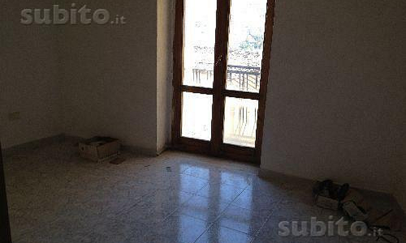 Calvello - Casa In C...