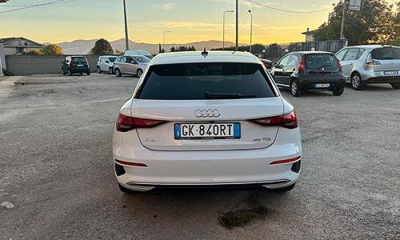 Audi A3 Sedan 35 Tdi...