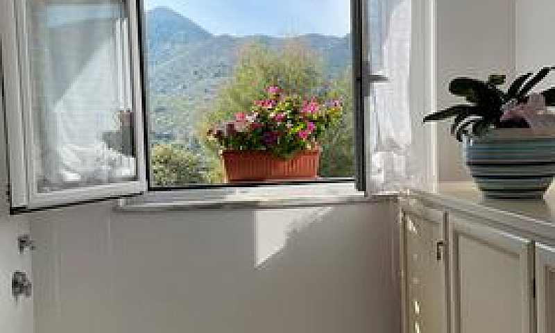 Trilocale Con Vista ...