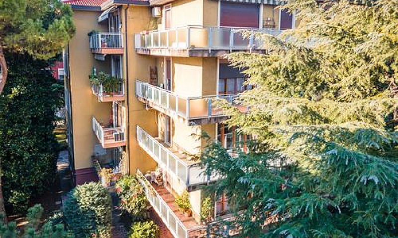 Forcellini: 3 Camere...
