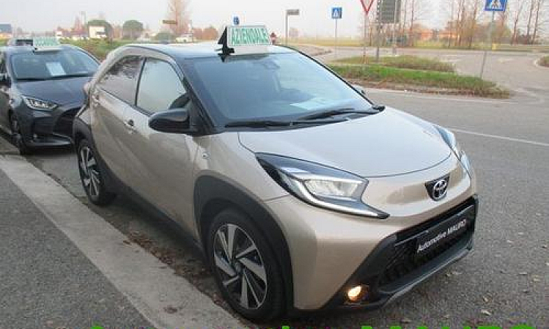 Toyota Aygo X 1.0 Vv...