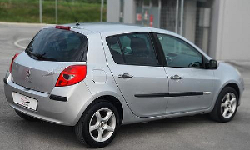Renault Clio 1.5 Dci...