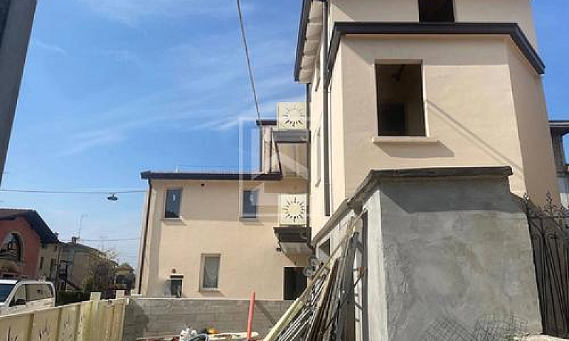 Appartamento - Desen...