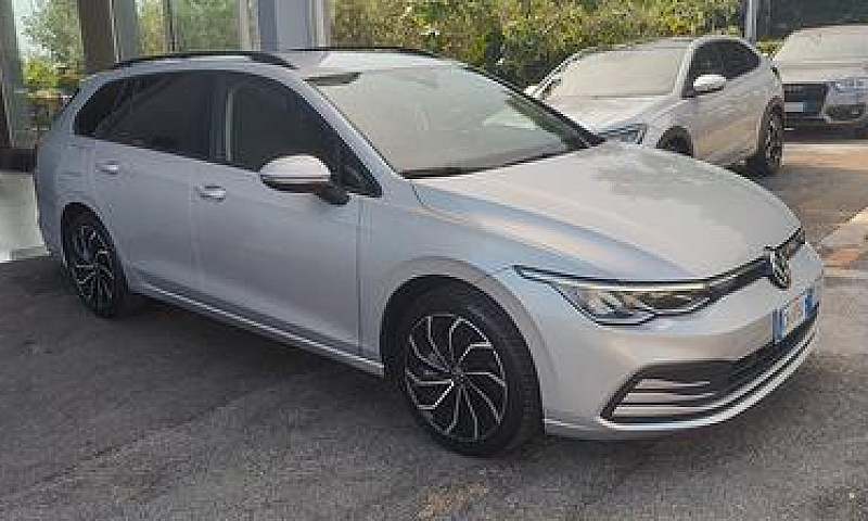 Volkswagen Golf Vari...