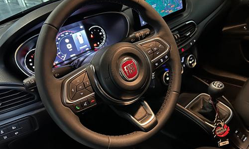 Fiat Tipo Cross Dise...