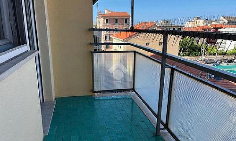 5 Locali A Lavagna...