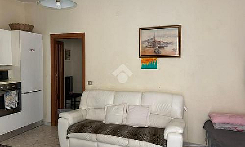 3 Locali A Cosenza...