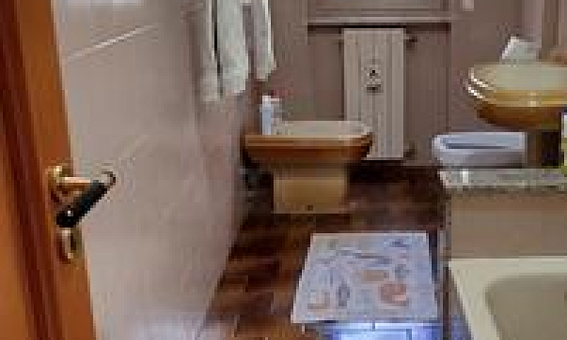 Casa Di Circa 100 Mq...