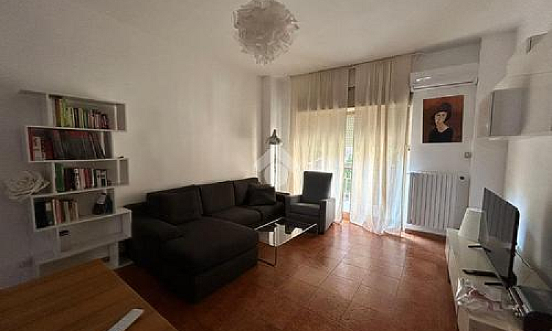 3 Locali A Cassino...