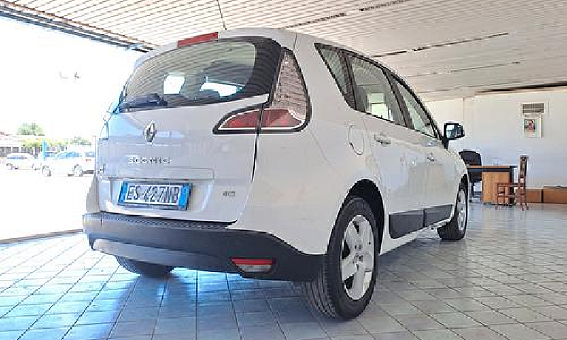 Renault Scenic 1.5 D...