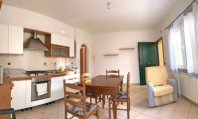 Casa In Vendita A Sc...