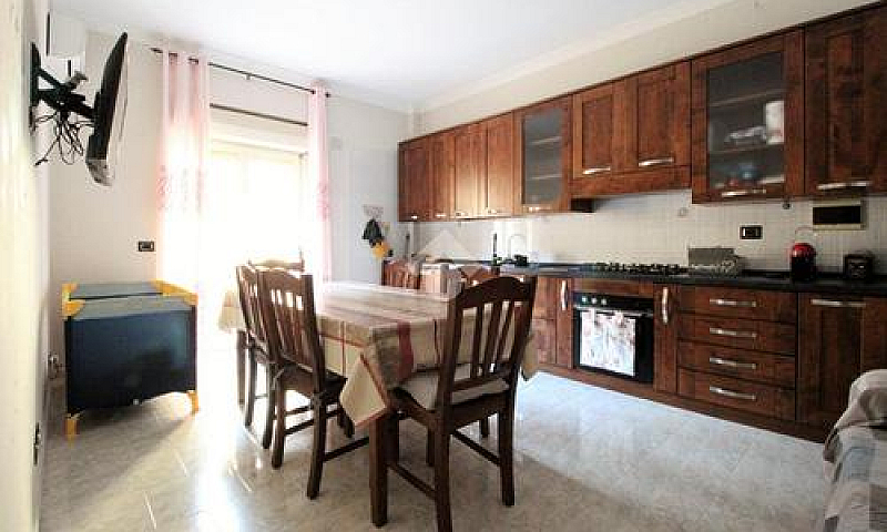 4 Locali A Villa San...