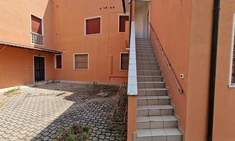 Appartamento Di Mq 1...