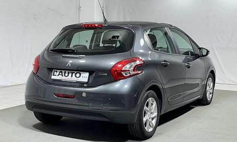 Peugeot 208 1.4 Vti ...