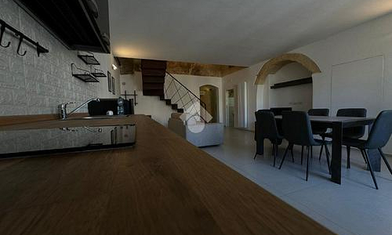 3 Locali A Matera...