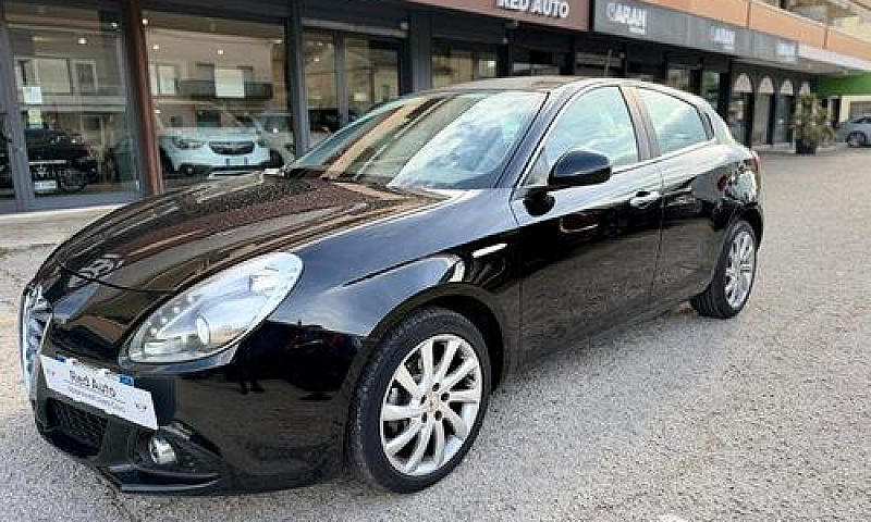 Alfa Romeo Giulietta...