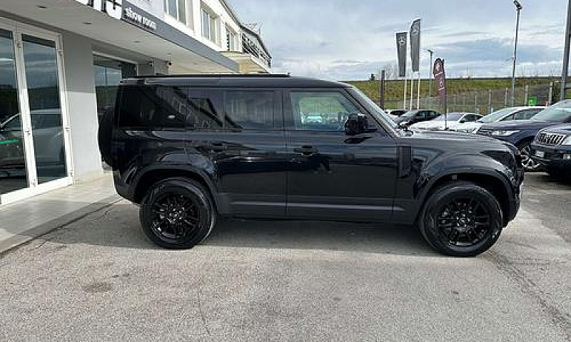 Land Rover Defender ...