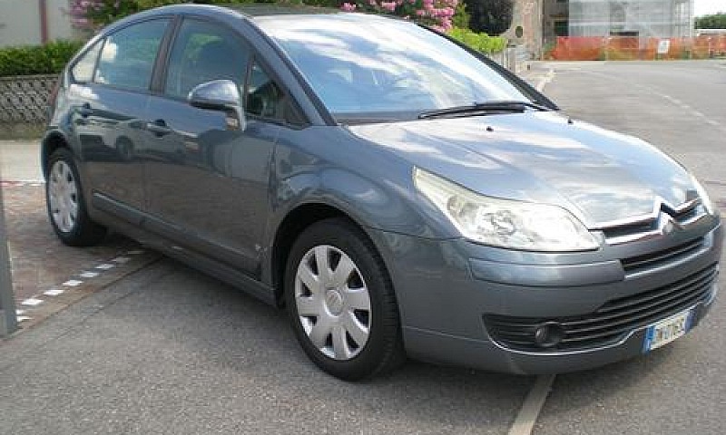 Citroen C4 1.4 Elega...