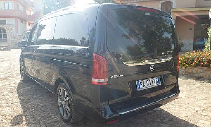 Mercedes-Benz V 250 ...