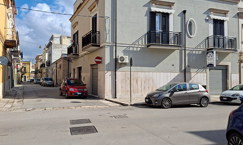 Casa Indipendente Te...