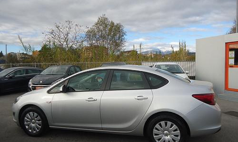 Opel Astra 1.6 Cdti ...