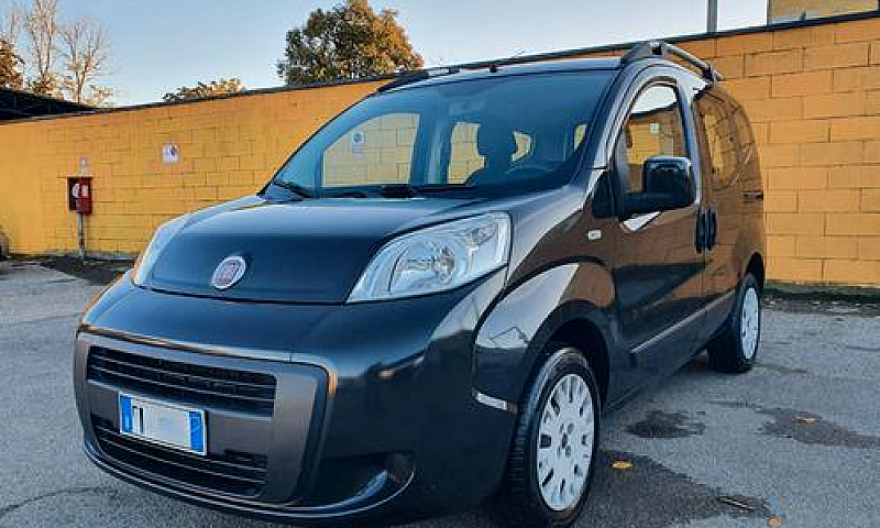 Fiat Qubo 1.3 Mjt 75...