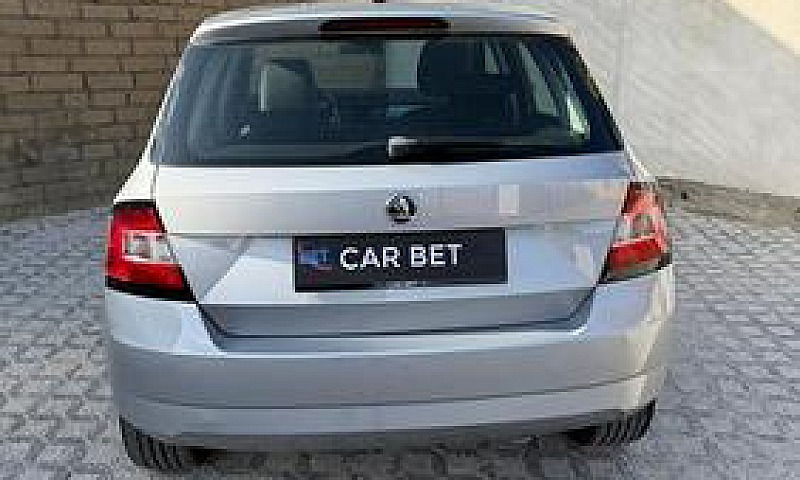 Skoda Fabia 1.0 Tsi ...
