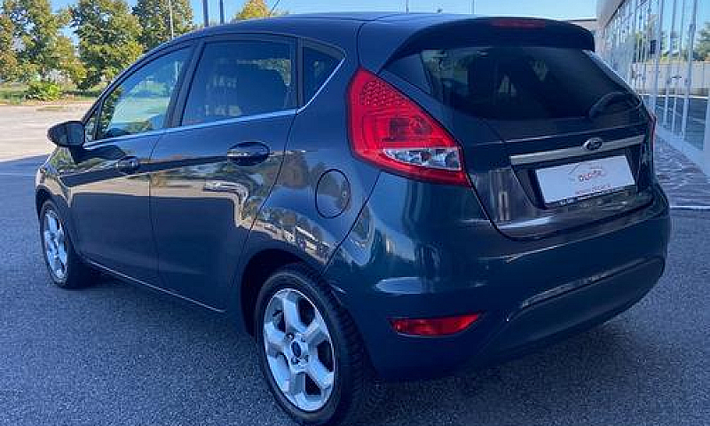 Ford Fiesta 1.2 60Cv...