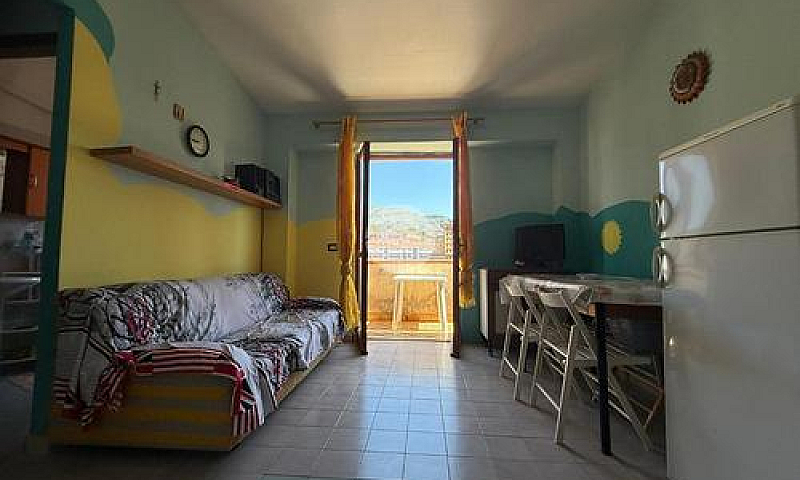 3 Locali A Scalea...