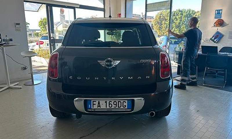 Mini Cooper D Countr...