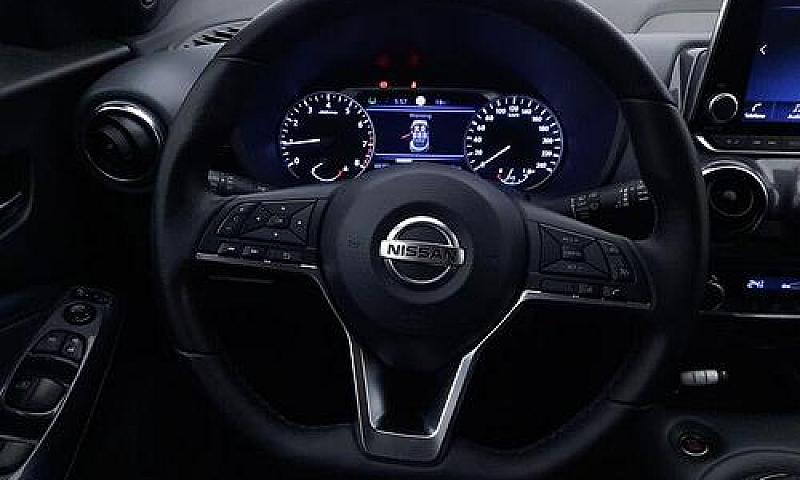 Nissan Juke N-Connec...