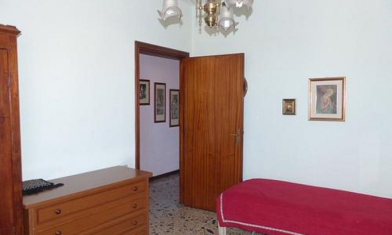 Esavano Zona Monte M...