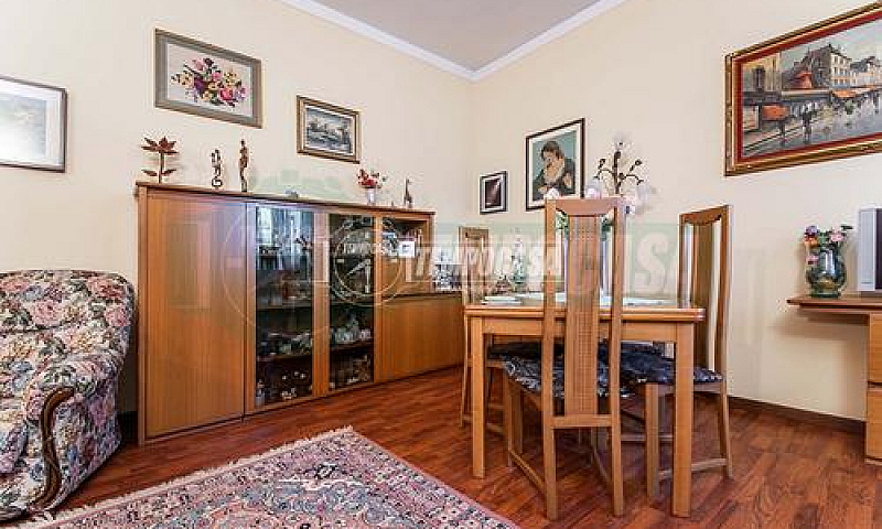 Appartamento In Vill...